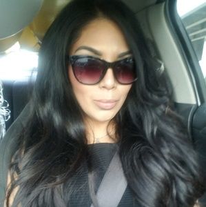 Meet your Posher, Maricela